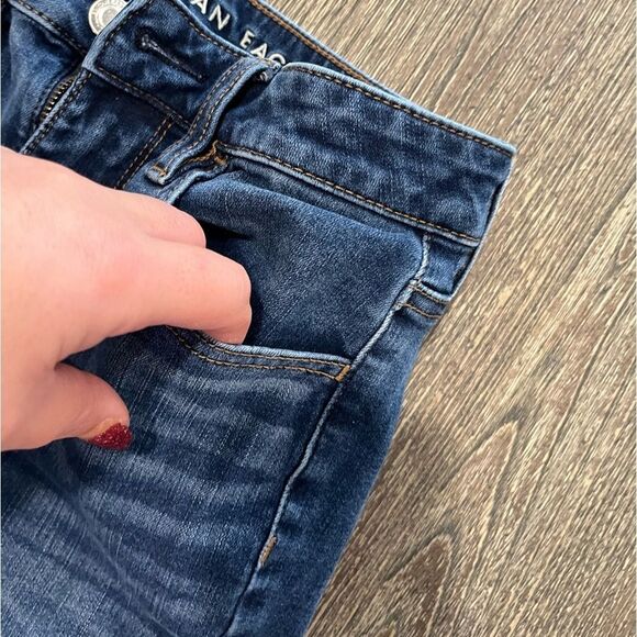 American Eagle Hi-Rise Skinny Jeans 360 Super Stretch Medium Wash Blue Size 2 - Picture 4 of 11